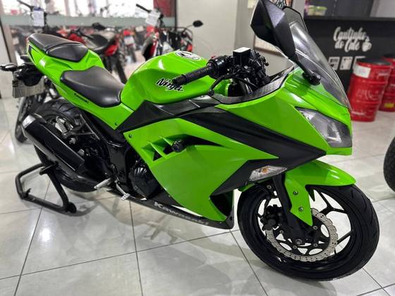 KAWASAKI NINJA 300 KAWASAKI NINJA 300